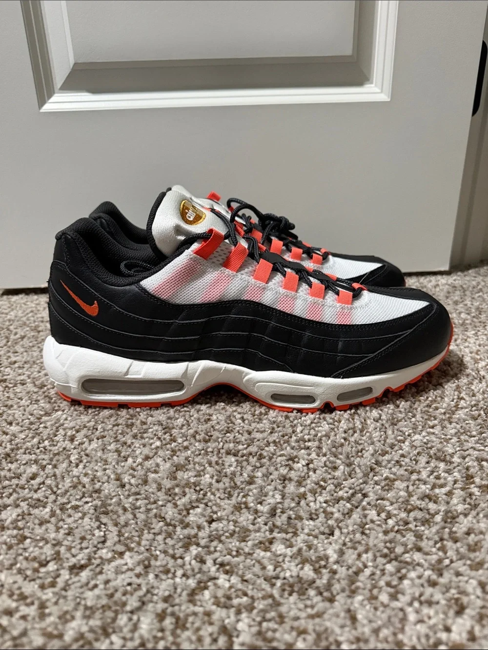 Nike Air Max 95 in Black, White & Orange